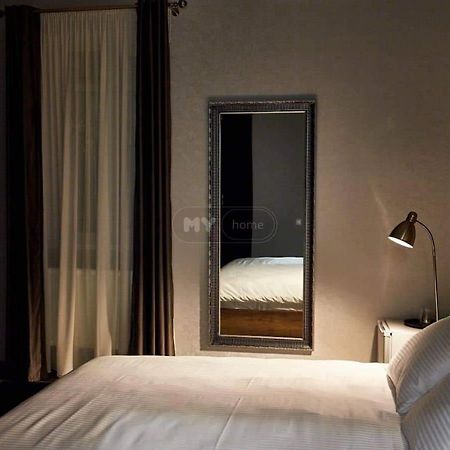 2Nd Floor Hotel Tbilisi Ngoại thất bức ảnh