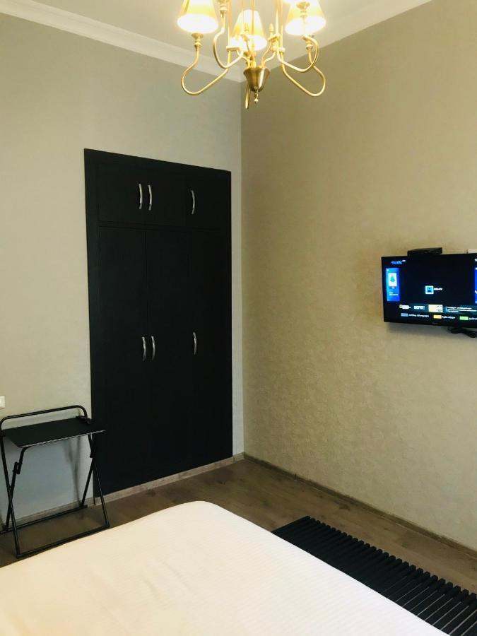 2Nd Floor Hotel Tbilisi Ngoại thất bức ảnh